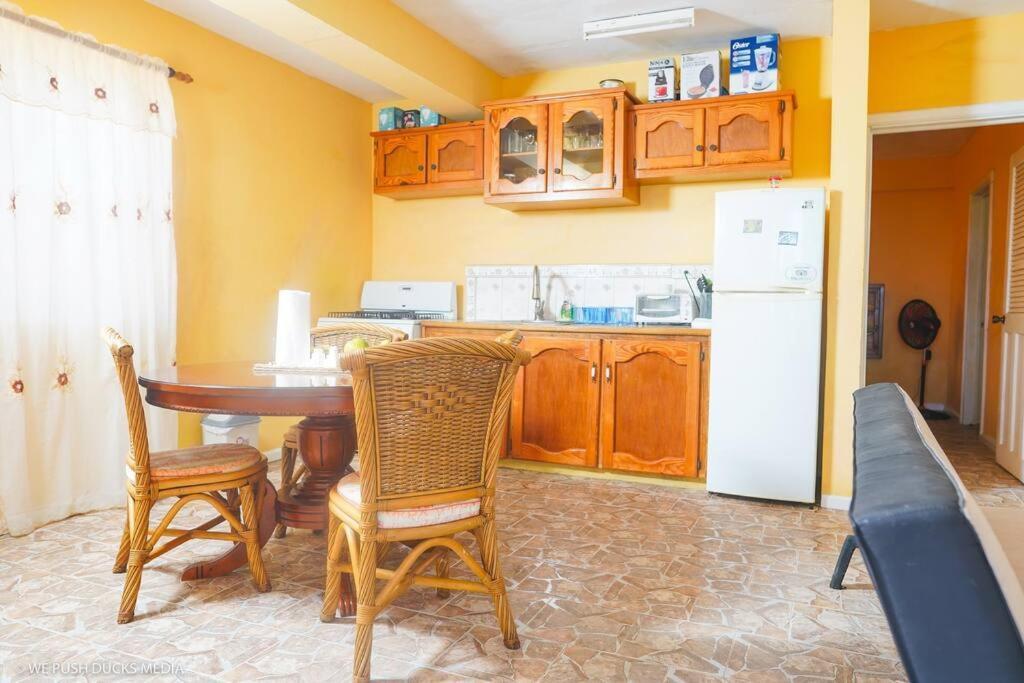 Belle View-Tulip Laborie Exterior foto